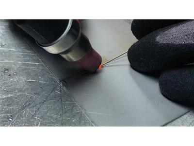 為什么冷焊機焊接不上去